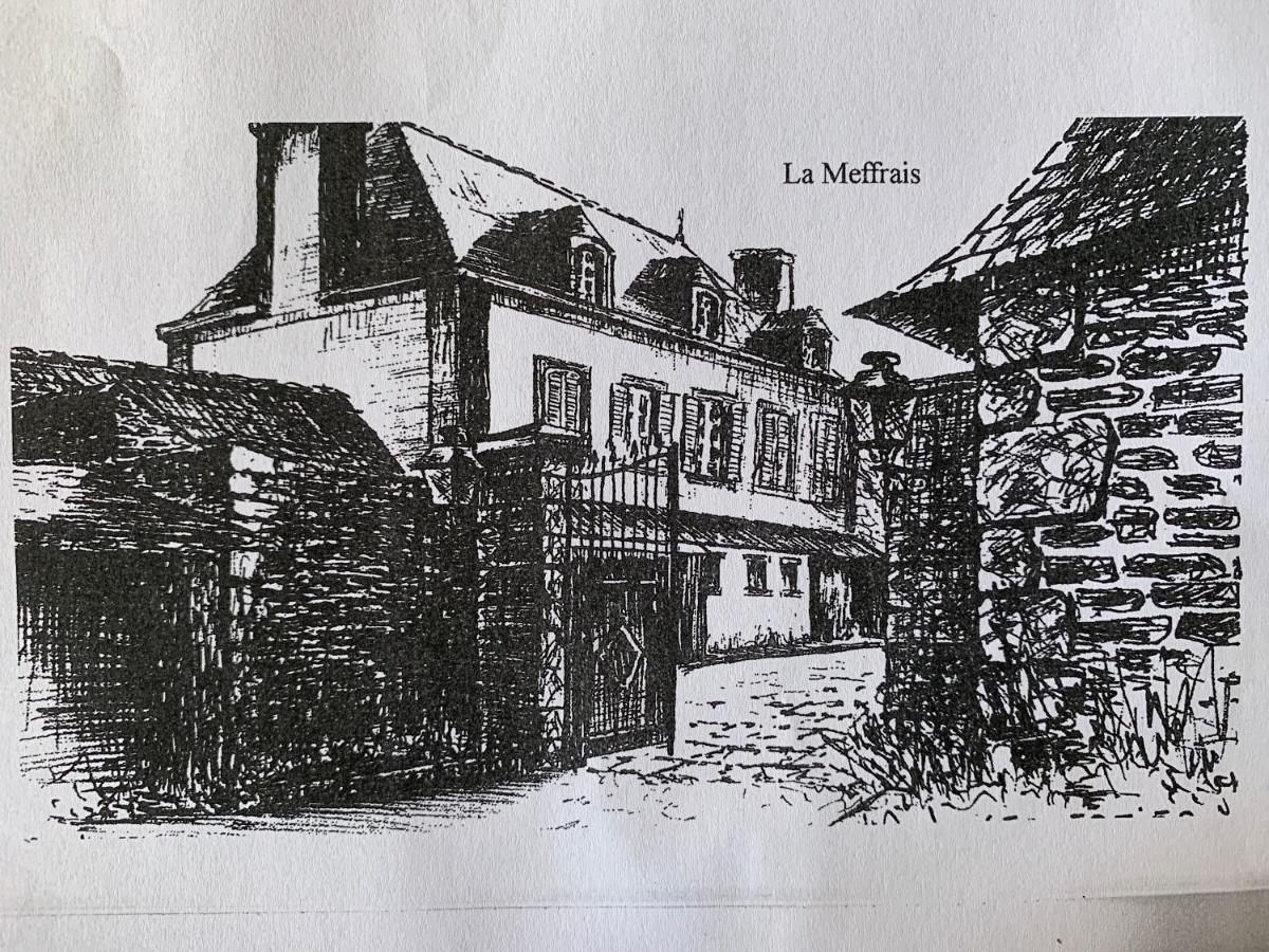 مبيت وإفطار دينان La Meffrais 1741 المظهر الخارجي الصورة